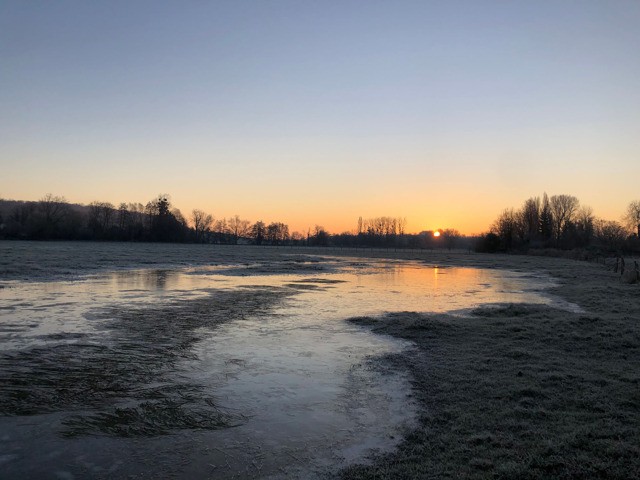 Lever de soleil hivernal